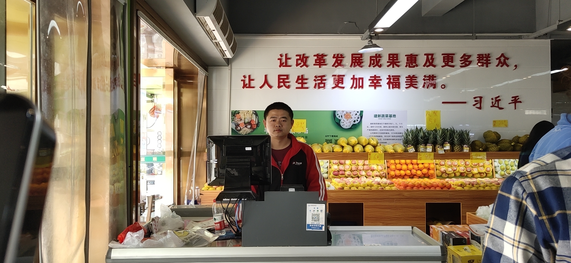 岳陽新今品貿(mào)易有限公司,湖南弱電系統(tǒng)工程,湖南建筑智能化工程 岳陽新今品貿(mào)易有限公司,湖南弱電系統(tǒng)工程,湖南建筑智能化工程